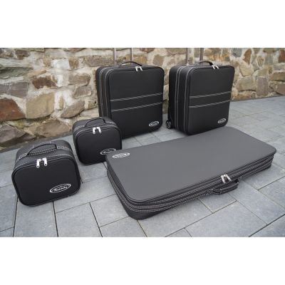 Maserati GranTurismo (EU version) - 5-piece luggage set trunk